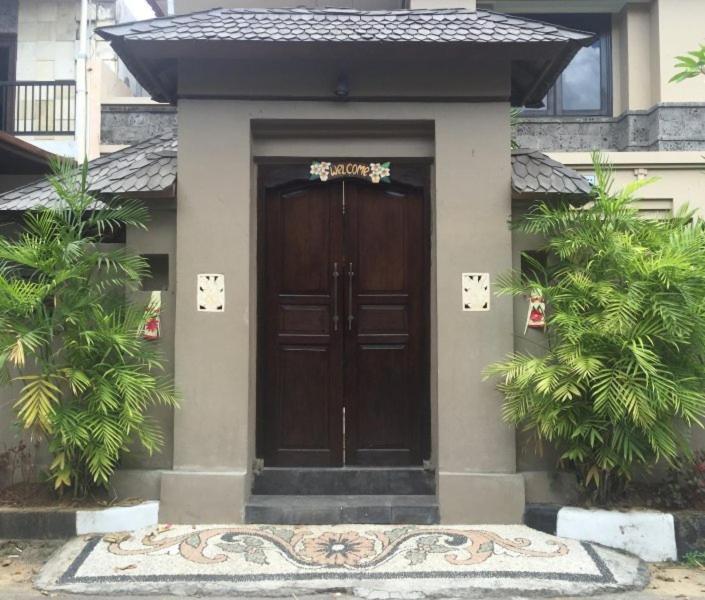 Villa Indah Kuta Royal - Private Pool - Optic Fiber High Speed Internet Exteriör bild